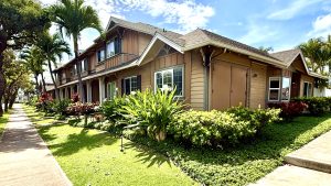 Fairways edge townhome with minimal yard maintenance