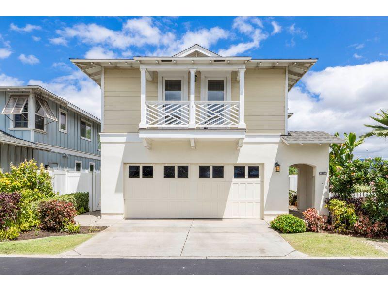 $1.4M Ocean Pointe home with two-car garage and landscaped yard