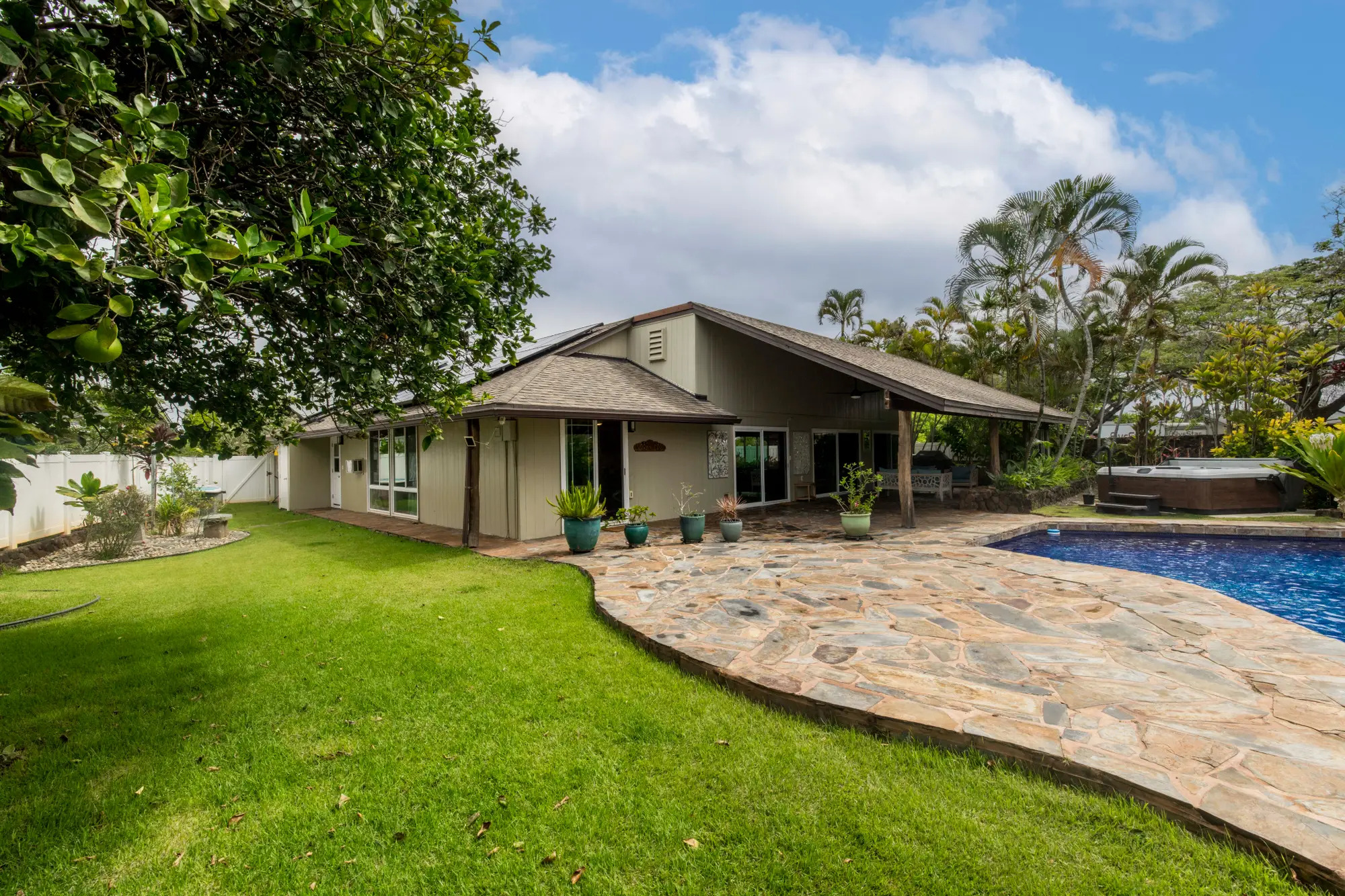 $3M homes for sale on Oahu right now