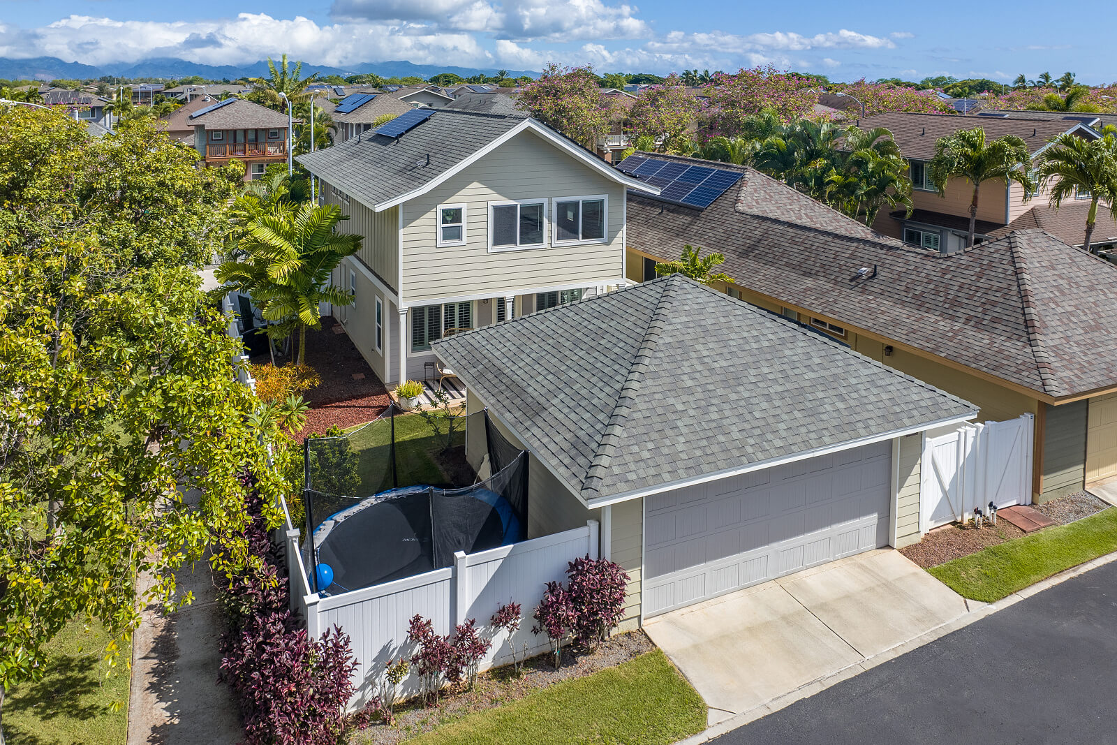 single family home neighborhood in kapolei hawaii
